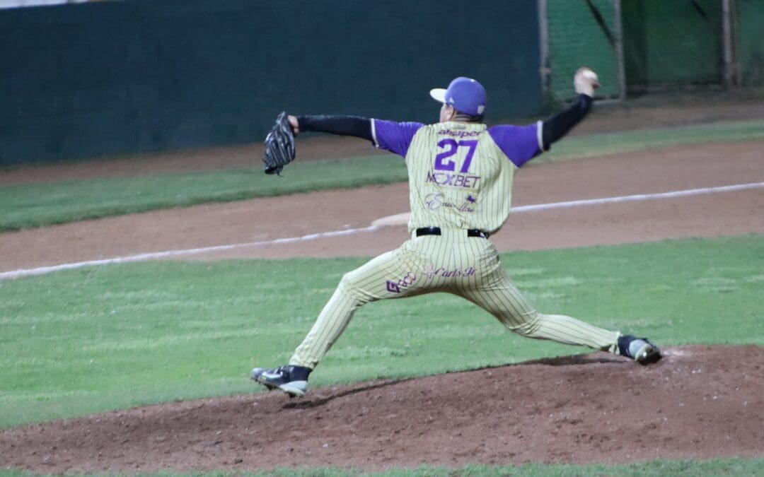 Dorados de Chihuahua ligó su noveno triunfo en el estatal de béisbol
