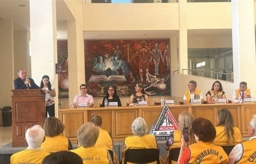 Club de Leones dona 70 mil pesos para investigación genética en la UACH