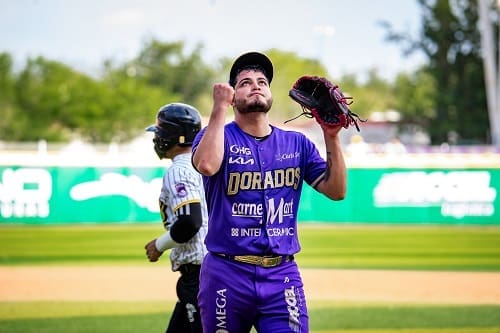 Dorados brilla en el liderato general.