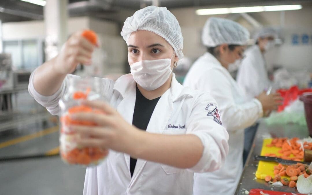 Emite UACH recomendaciones para conservar los alimentos durante la temporada de calor