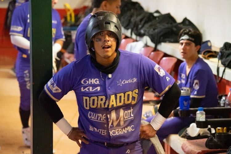 Dorados esta de vuelta en la final del estatal de beisbol; iguala la serie