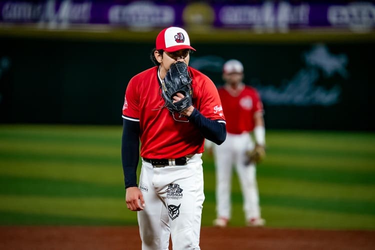 Indios y Dorados reanudaran la gran final del estatal de beisbol.