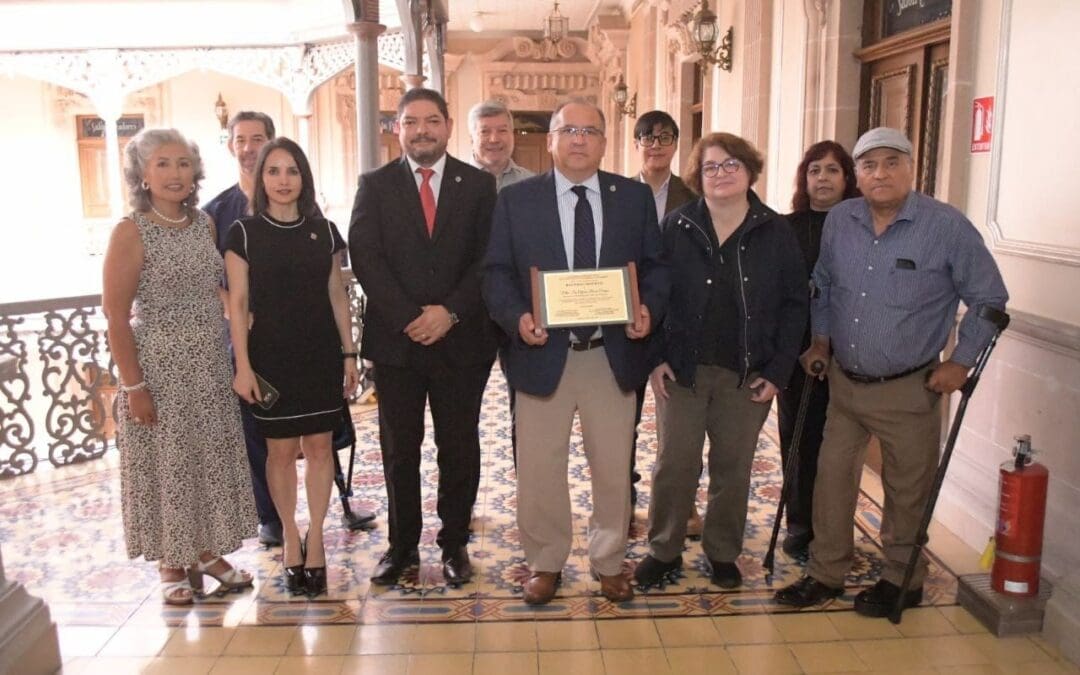 Rrconocen a Investigadores de la Uach