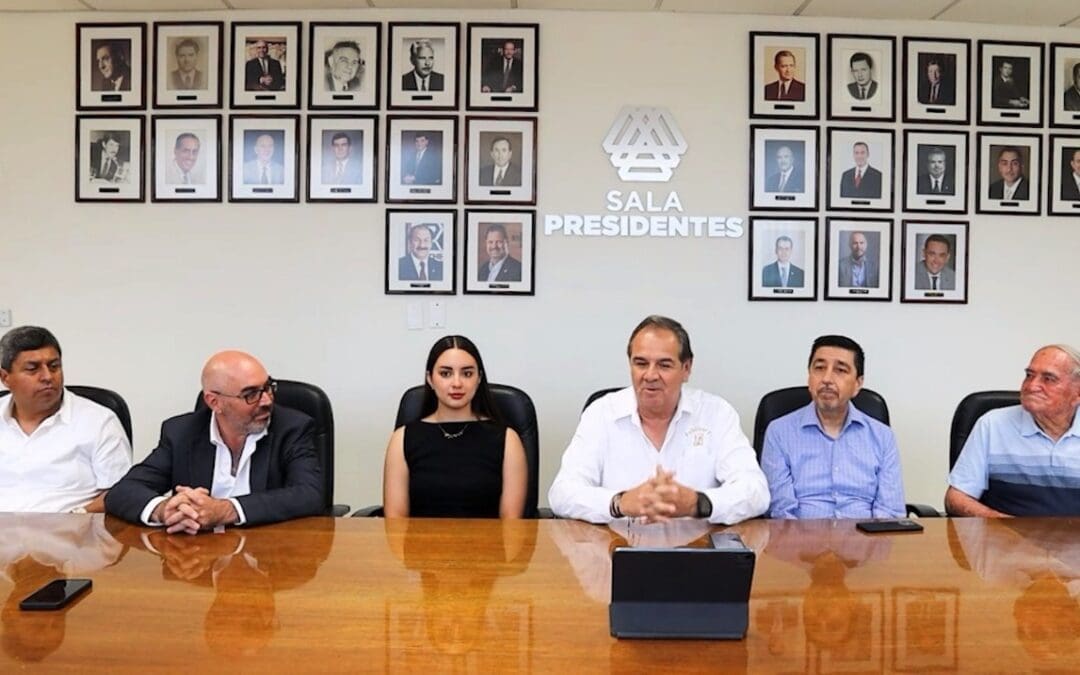 Agradece la COPARMEX al municipio por convencio estudiantil con Pueblo Colorado