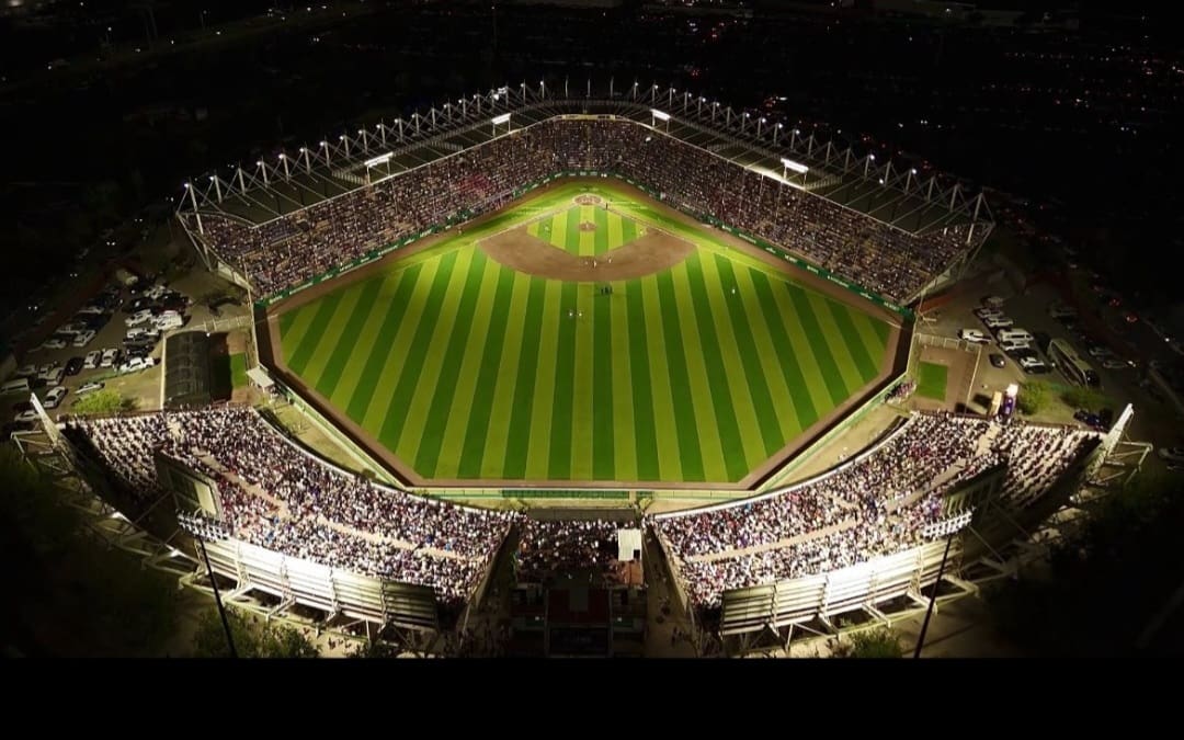 Indios pega primero en la final del Estatal de Beisbol