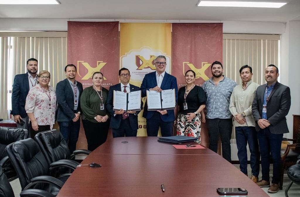 Firman acuerdo UPCH y Universidad de Xalapa; fortalecerán proyectos de innovación