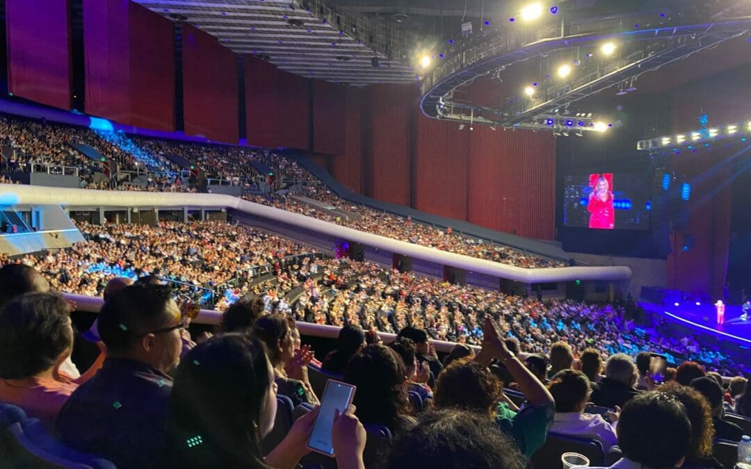 Conquistan el Auditorio Nacional los grandes del ayer con «La Caravana del Amor»