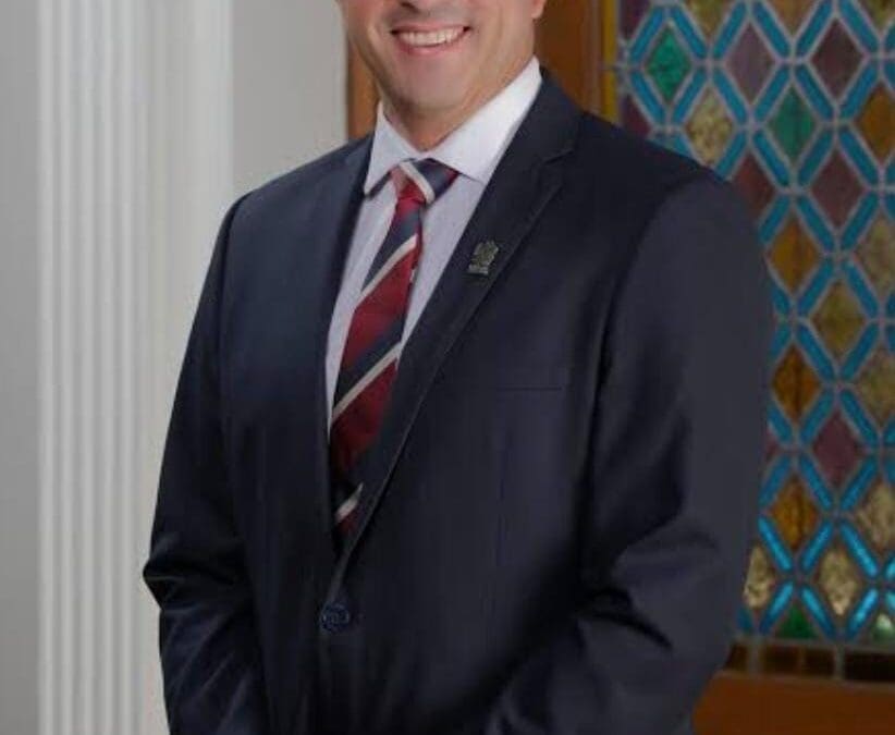 Miguel Riggs está a la espera del escrito de disculpas a la Sindica Olivia Franco