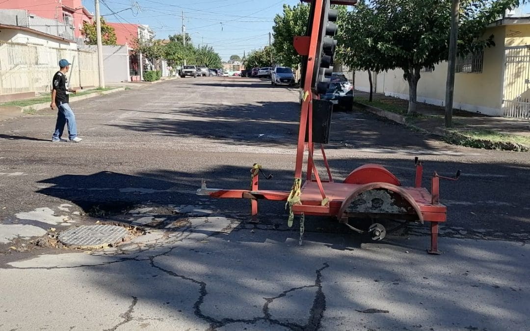 [Reporte Ciudadano] Vecinos piden reparen alcantarillas hundidas