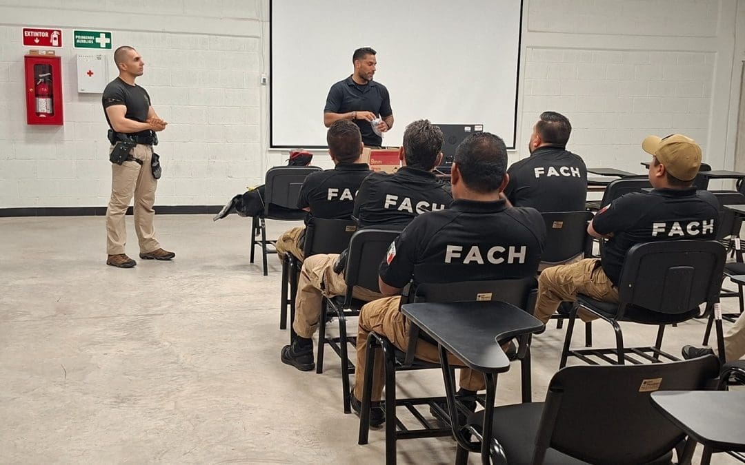 Policías municipales comparten conocimientos con agentes estatales investigadores