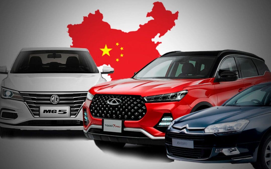 Planea México subir 50% aranceles a autos chinos