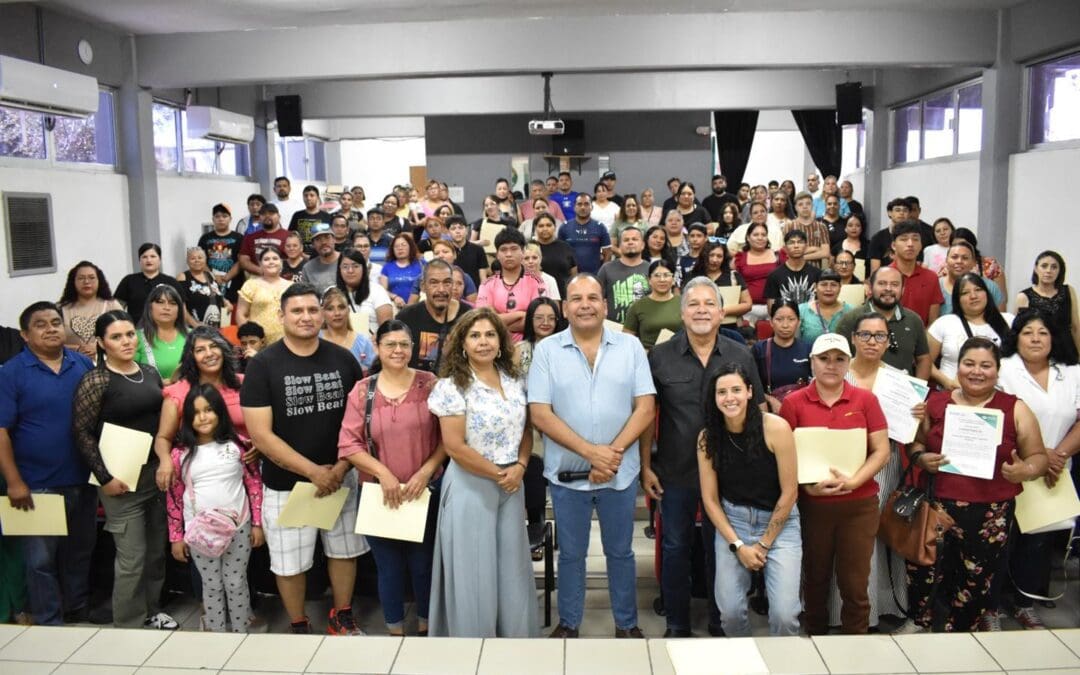 Participan más de 5 mil personas en el Taller Escuela para padres del Conalep