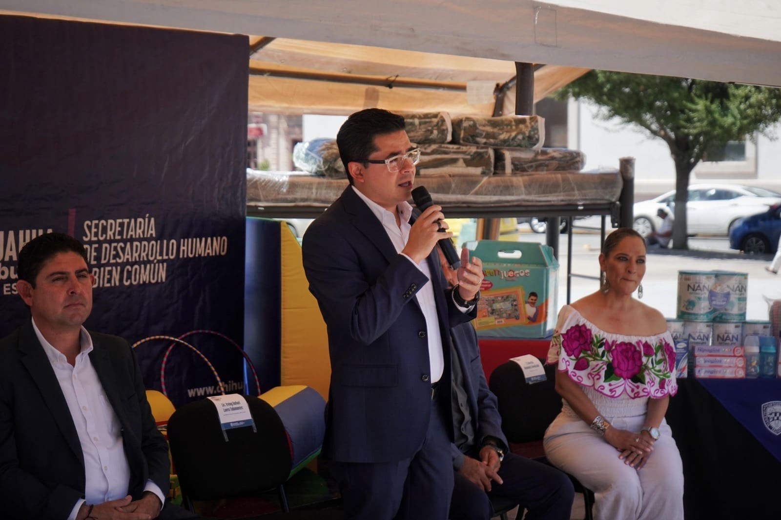 e555b65c-3ea3-445f-a9c8-a25063d2a6e2