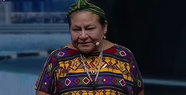 Comparte Rigoberta Menchú su visión del mundo actual en «México Siglo XXI»