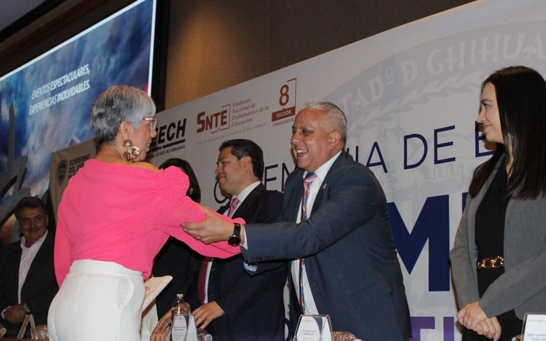 El sindicato de la sección 8va, entregan estímulos por antigüedad