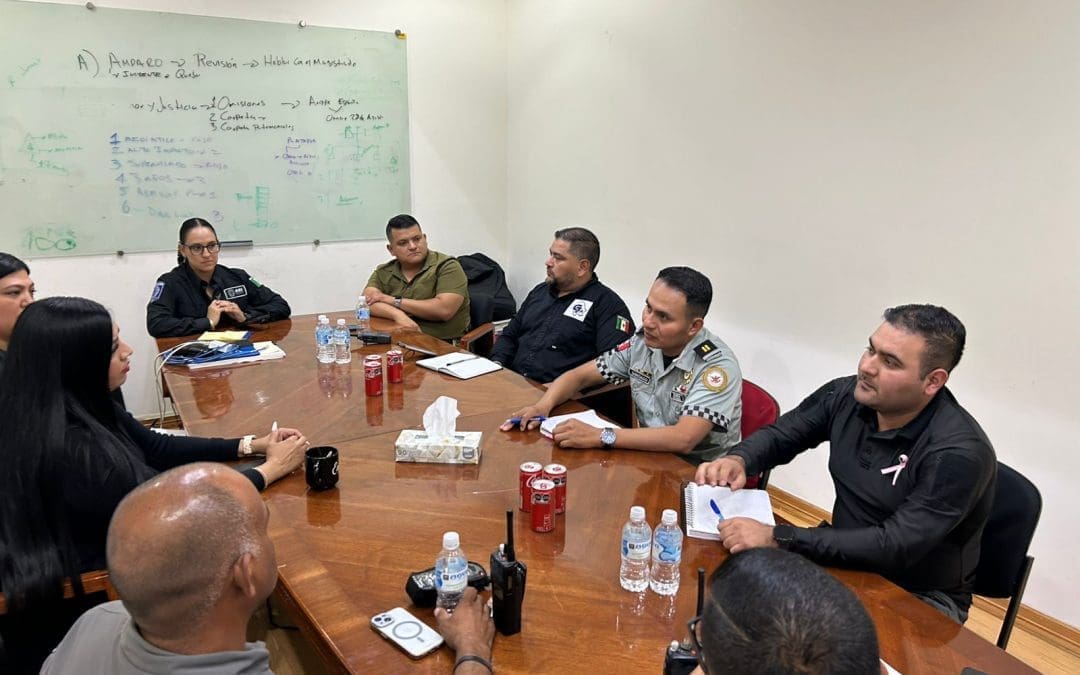 Se capacitan comerciantes de tiendas de autoservicio para evitar robos