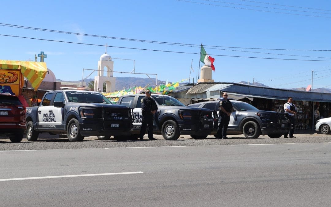 50 policías municipales listos para Halloween
