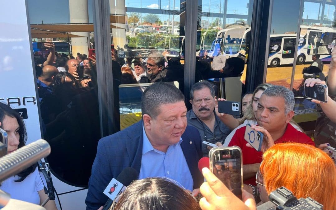 Fiscal Jáuregui agradece mención como posible candidato, pero prioriza resultados