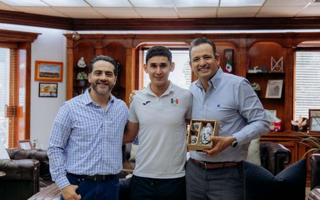 Reitera Bonilla a Julio César Salazar apoyo para «Los Ángeles 2028»