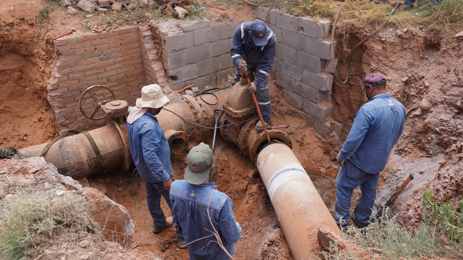 Habrá suspensión temporal de agua en casi 50 colonias de la ciudad