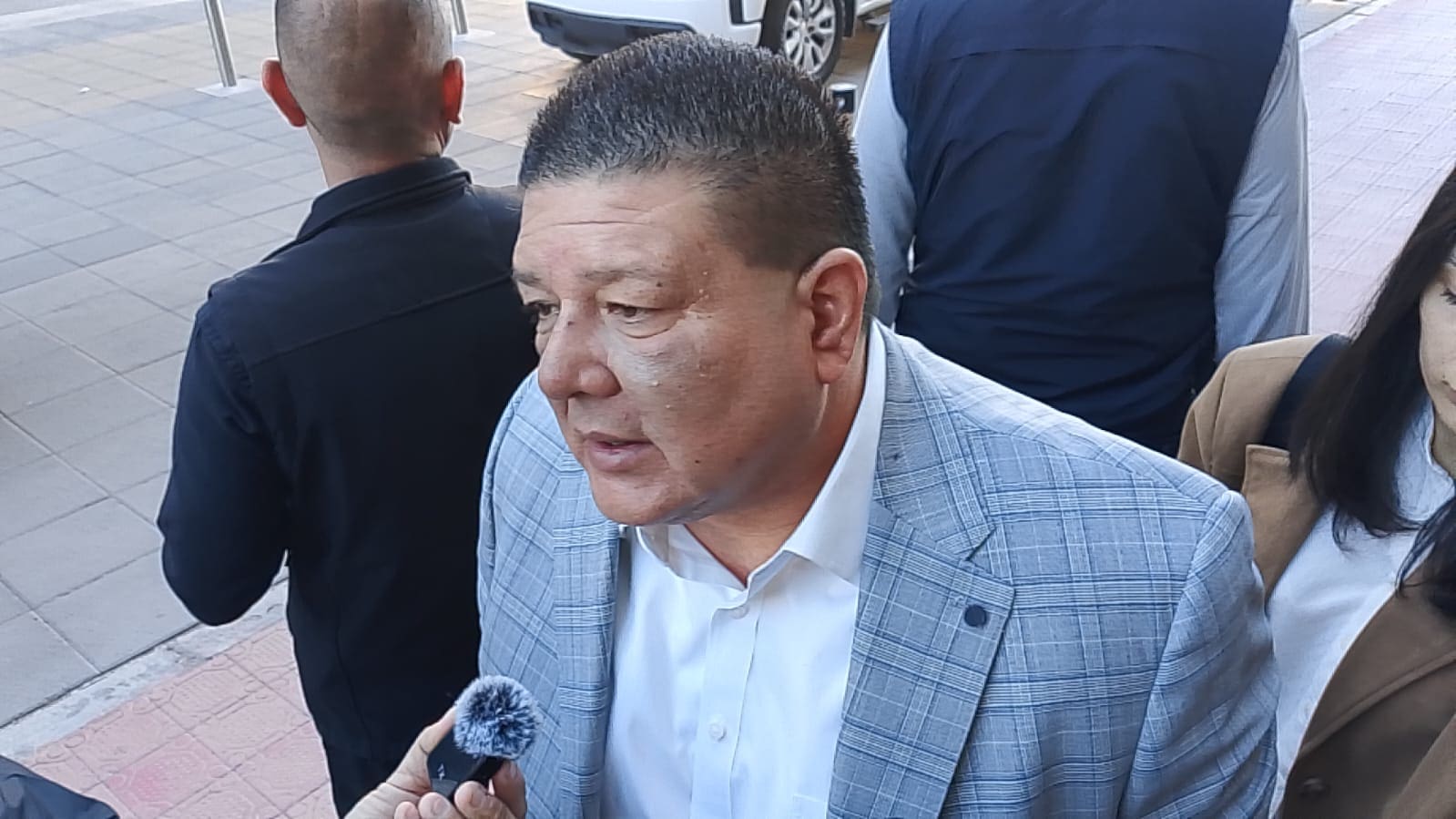 a5d3d4ef-99b2-4e14-9752-d30cd2c48923