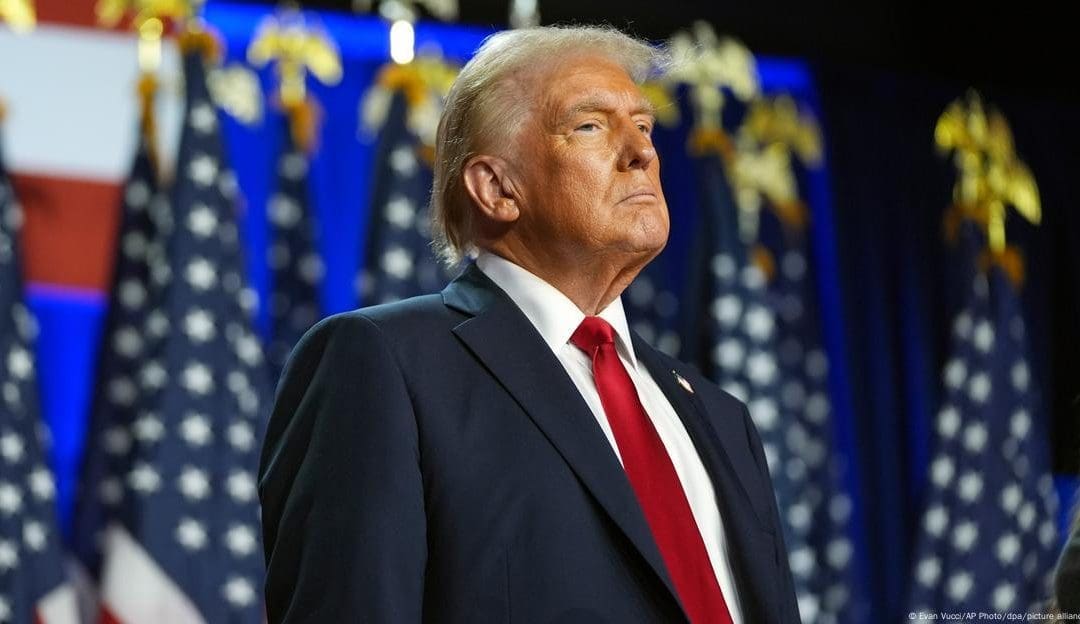 Trump declara “conflicto armado activo” contra cárteles; advierten posible impacto en México