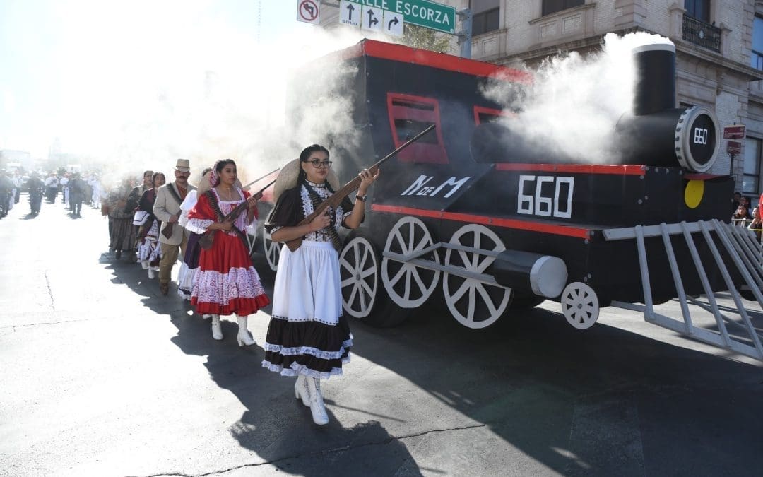 Convocan a desfile por 115 aniversario de la Revolución Mexicana