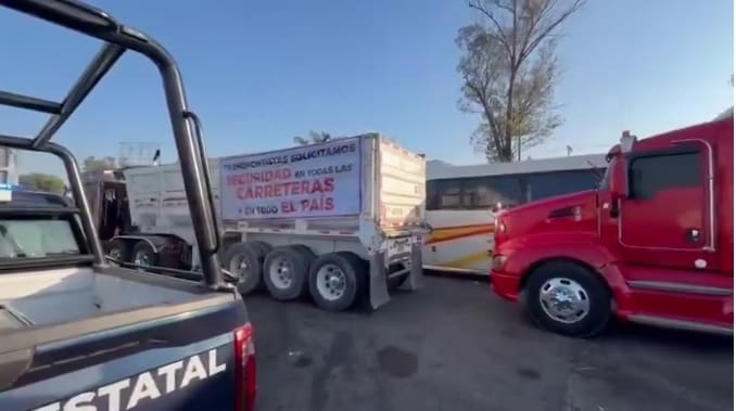 Hasta 70 robos diarios: transportistas inician megabloqueos