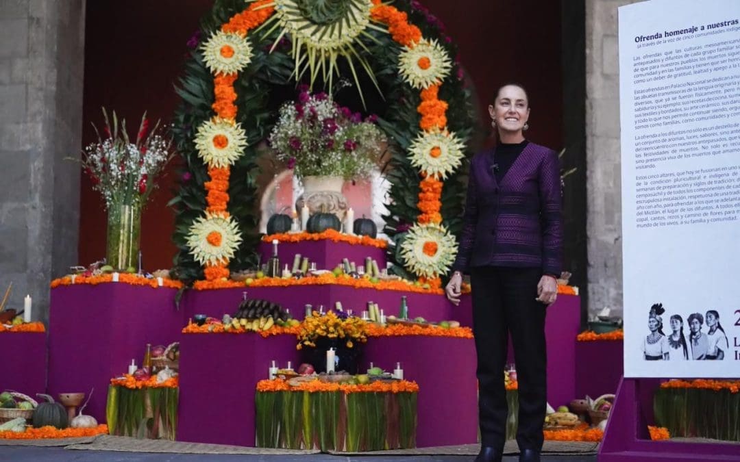 Dedica Sheinbaum Altar de Muertos a las mujeres indígenas de México