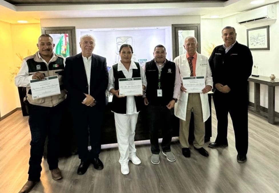 Reconoce IMSS Chihuahua a brigada médica por labor en Veracruz