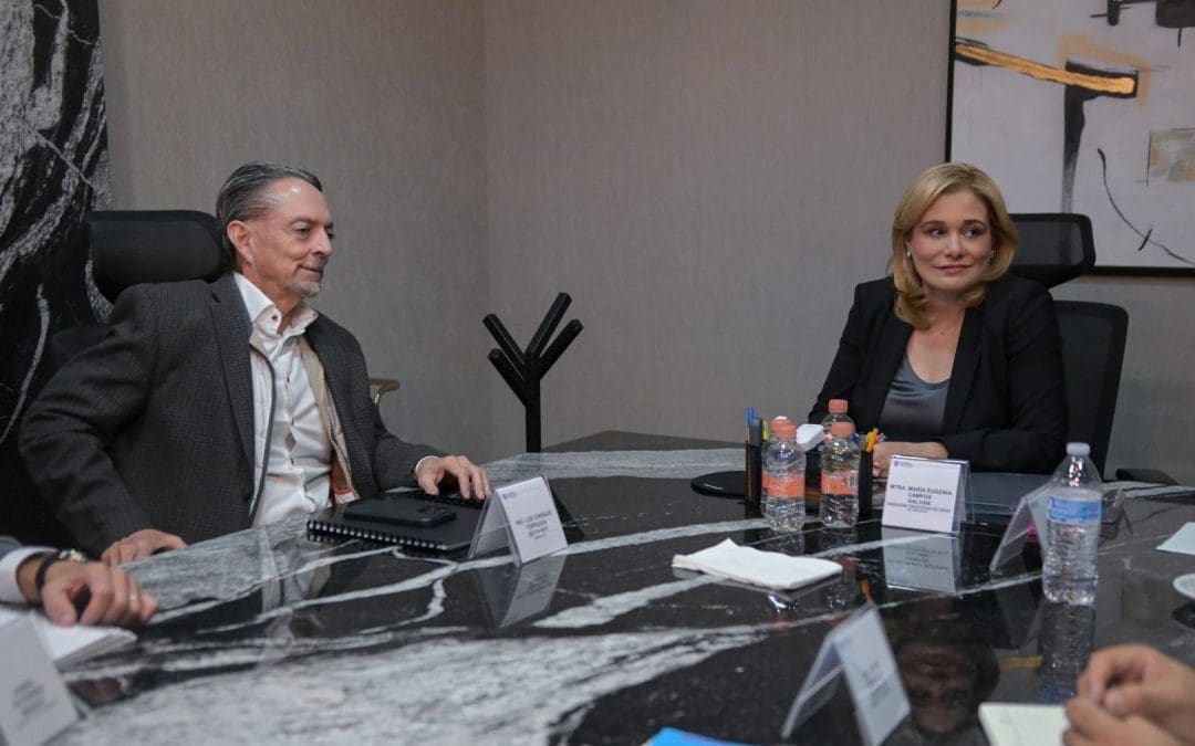 Maru Campos analiza con empresarios nuevos proyectos de desarrollo industrial