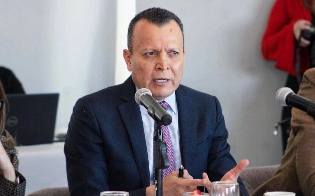 Reeligen a Acosta Félix como Auditor Superior
