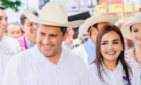 Esposa de Manzo asumirá la Presidencia Municipal de Uruapan