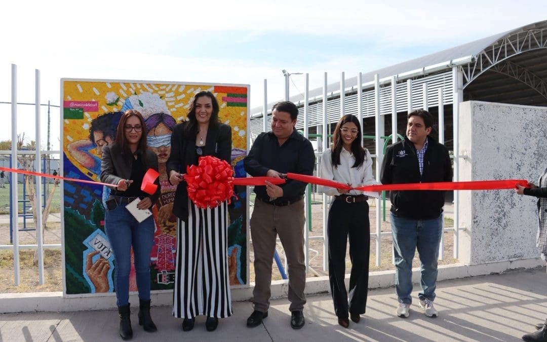 Inaugura IEE en Delicias el mural “Resonancia del Sufragio”
