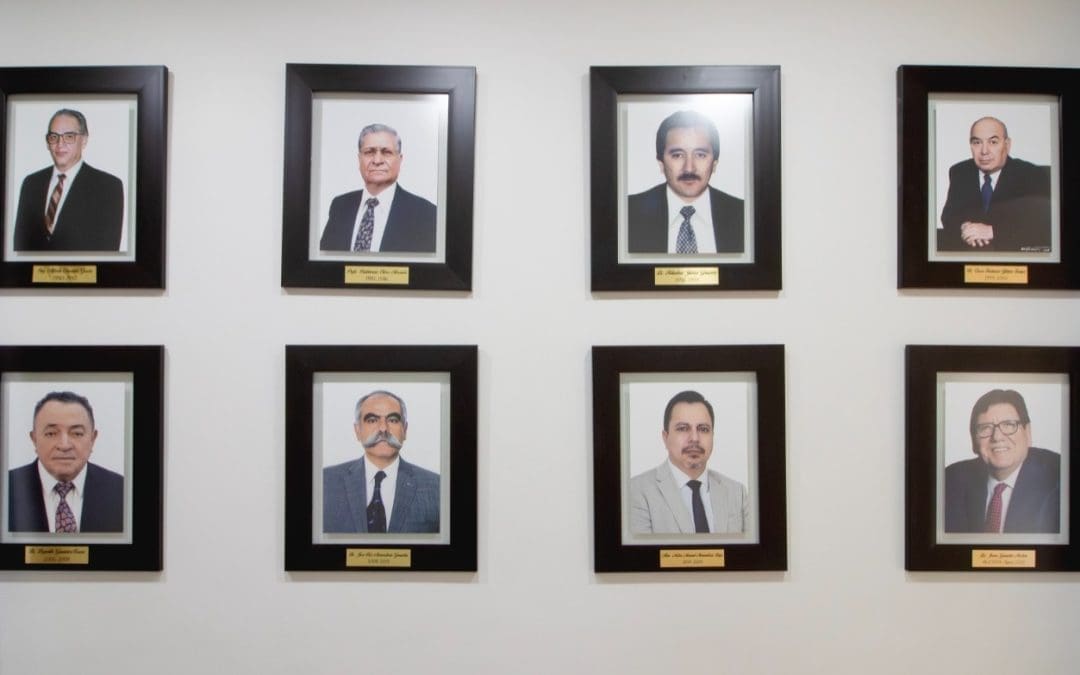 Inauguran galería fotográfica para celebrar 35 años de la CEDH