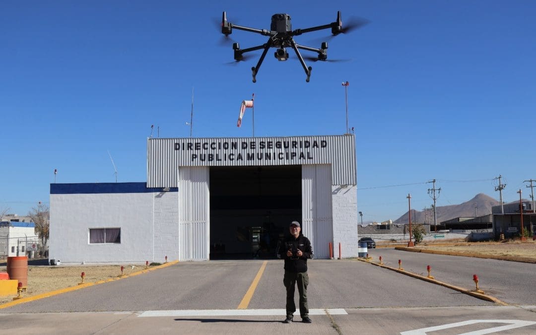 Drones de la Policía municipal apoya con primeros auxilios de senderistas
