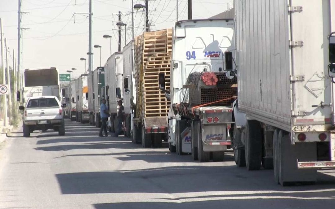 Cierran puente internacional en Ciudad Juárez por aprobación de la Ley de Aguas