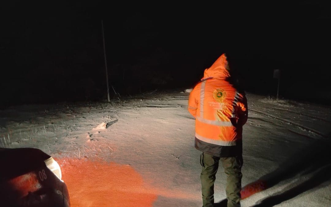 Emiten alerta por posible congelamiento en el pavimento