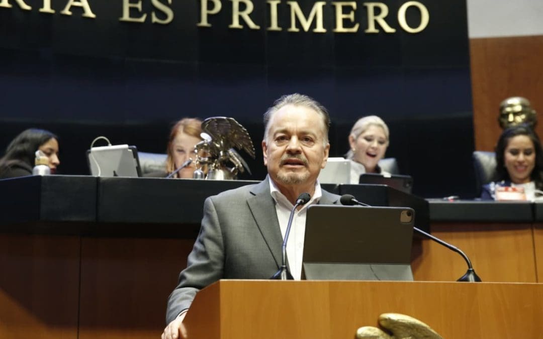 Fue cuestionado Marcelo Ebrad en el Senado sobre daños de sobre precio de manzana en México