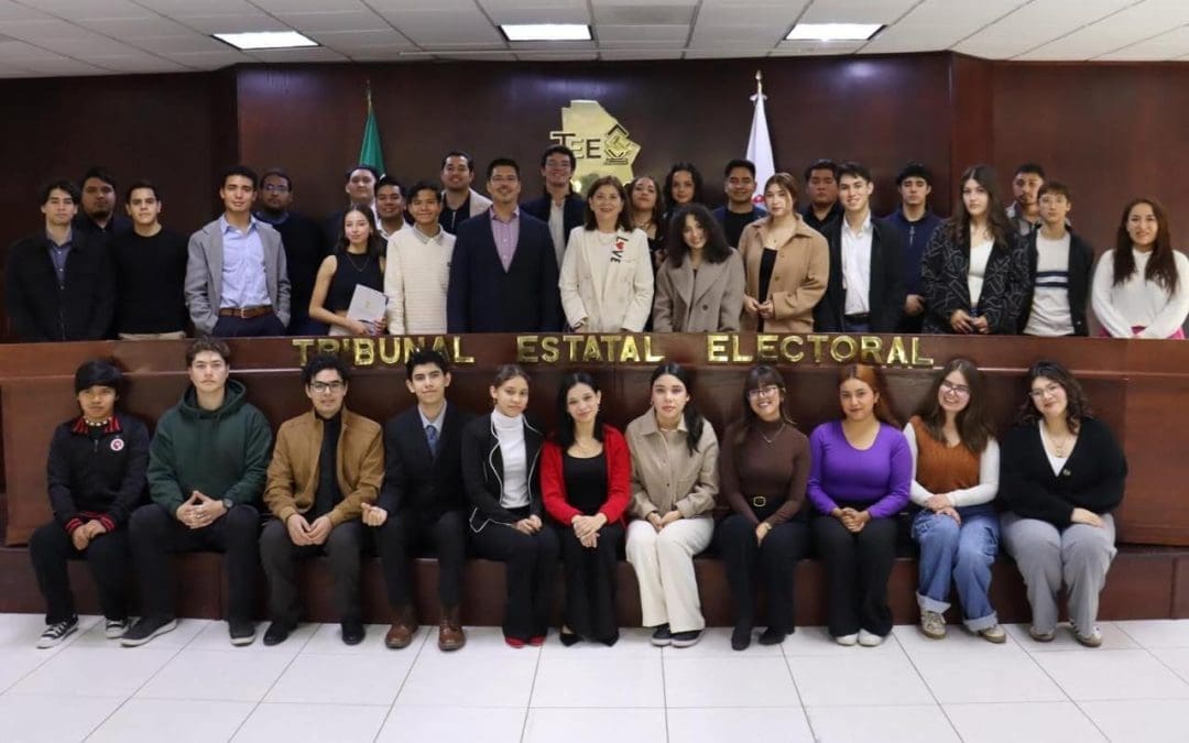 Integrantes de Cabildo Joven de la UACH acudieron al Tribunal Estatal Electoral