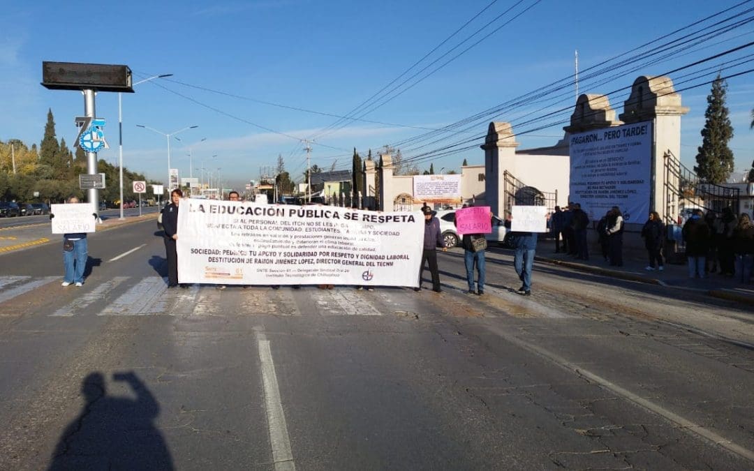 Protestan docentes del Tecnológico por pagos impuntuales
