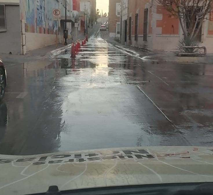 Reportan fuga de agua en Coronado e Independencia