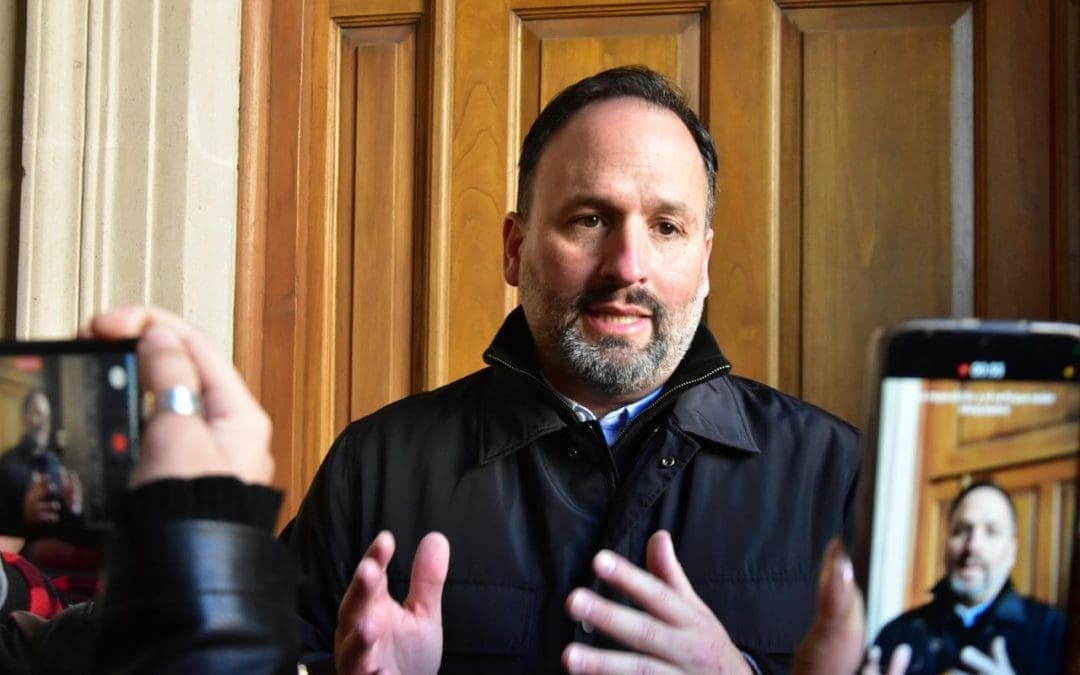 Anuncia De la Peña que es muy probable su registro como aspirante a la alcaldía 