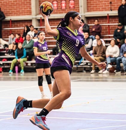 Chihuahua y Juárez dominan el handball estatal