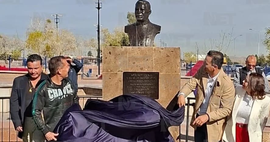 Julio Cesar Chávez es consagrado en el Polideportivo Luís H. Álvarez.