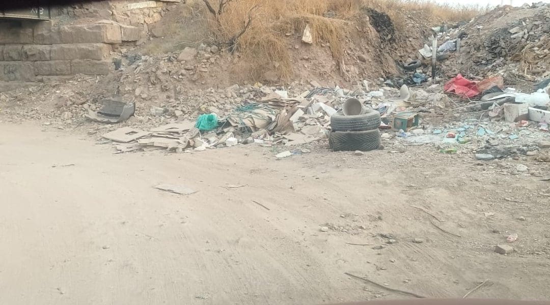 Denuncian basurero clandestino cerca del Centro Comunitario del Porvenir