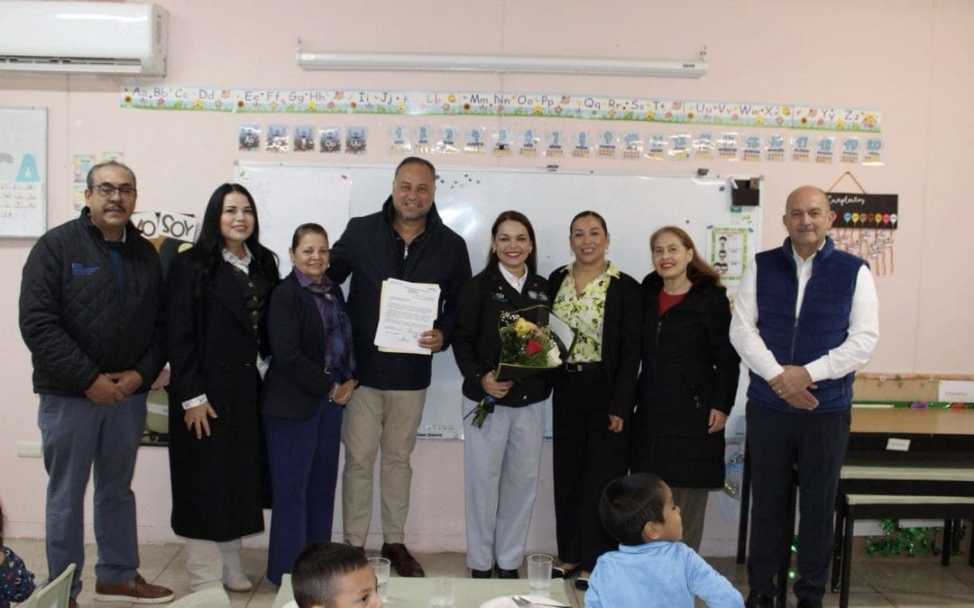Myrna Monje constata obras de rehabilitación de Escuela  Primaria
