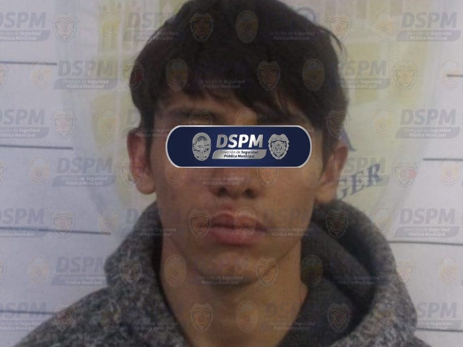 Roba escuela y sustrae algunos televisores, lo detienen