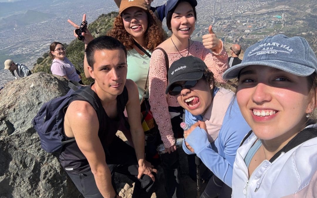 Estudiante de la UACH participa en documental de conservación de aves