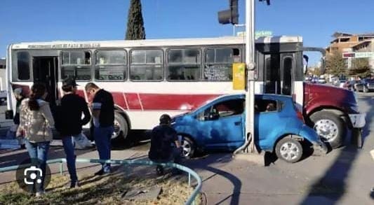 Camion de maquila se confirma chocó por quedarse sin frenos